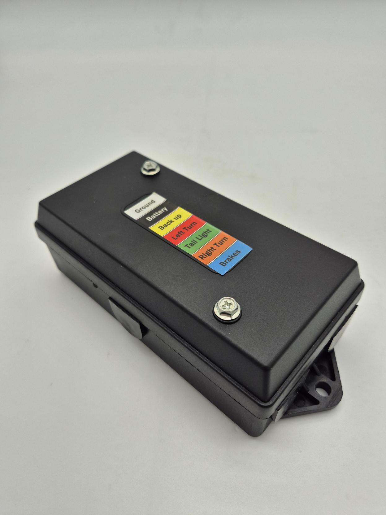 E-Motor Nations, Trailer wiring junction box (7-way system)